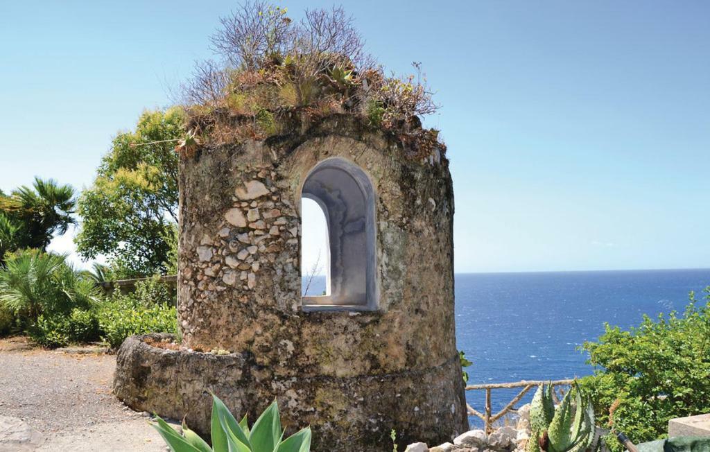 Appartamento Nella Torre グリマルディ エクステリア 写真